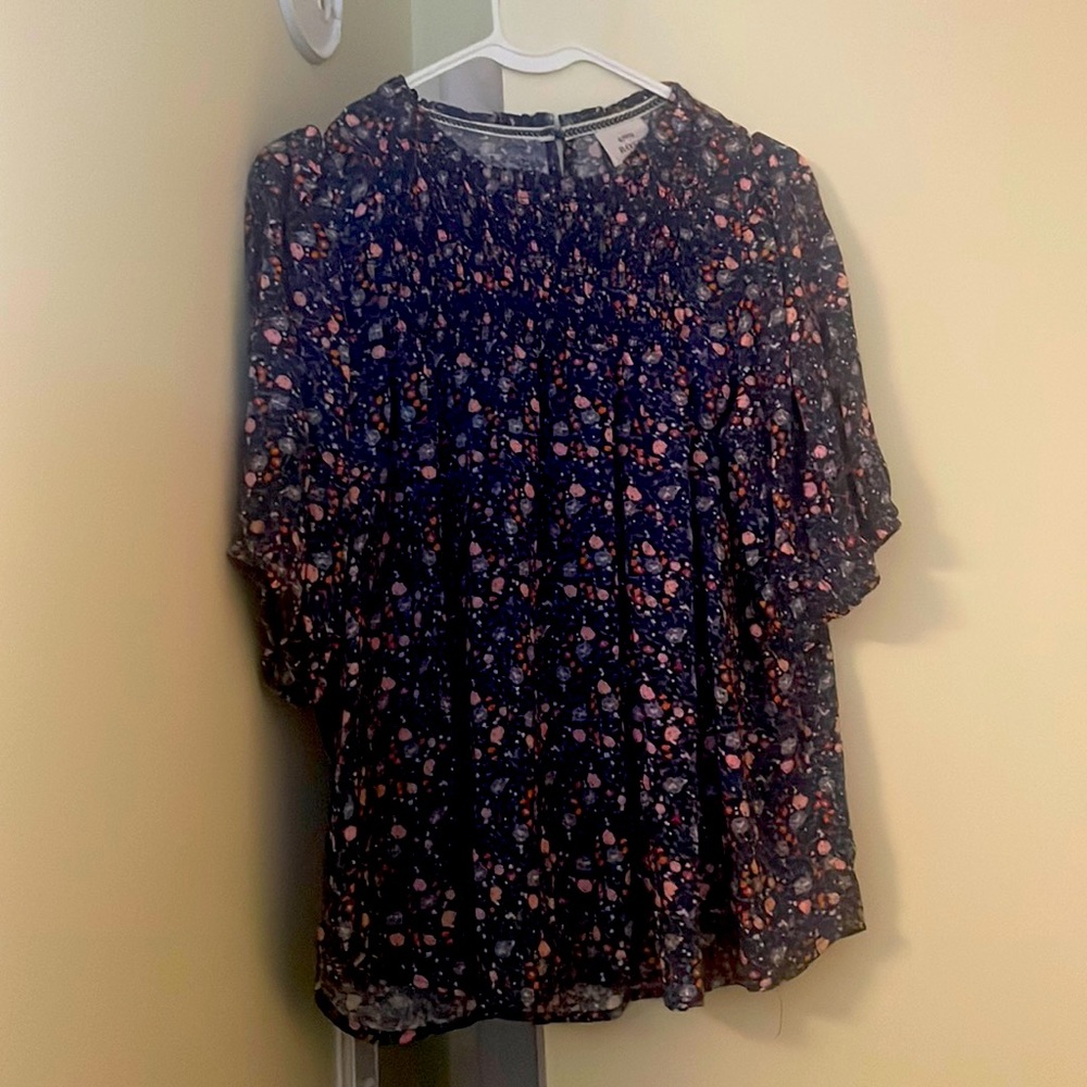pretty top